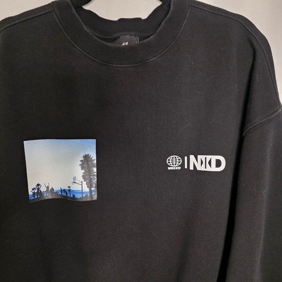 Men's H&M Black Oversized Fit Sweatshirt XL with Graphic - Picture 2 of 5